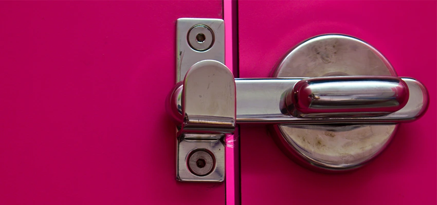 Childproof Gate Lock in Albany, California